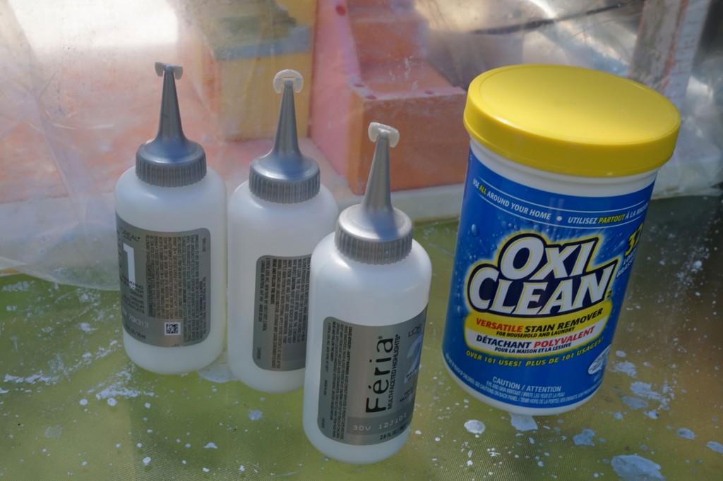 How to bleach Whiten Yellow Plastic Toys